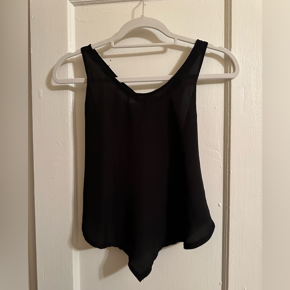 Beautiful tank top - can be dressed up or down. A classic staple!